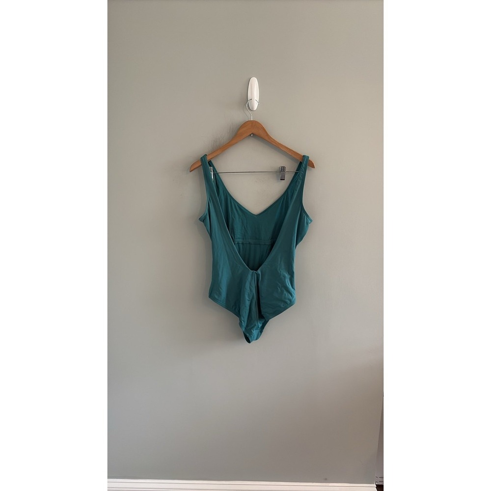 Andie Swim Azure Blue‎ Ibiza Swimsuit
Size large - Picture 2 of 5